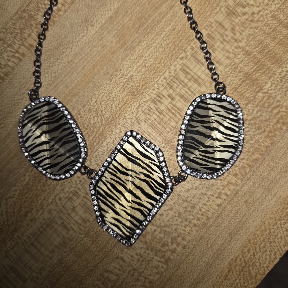 Zebra Pattern Necklace with Rhinestones - Picture 2 of 5